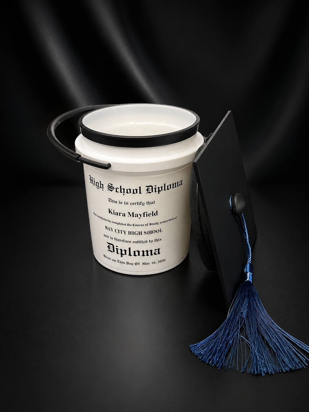Grad Party Favor Bucket