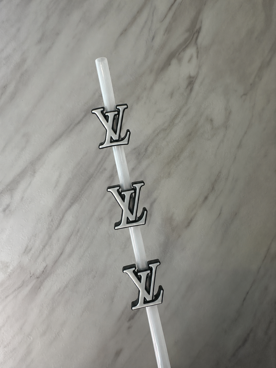 LV Straw Topper