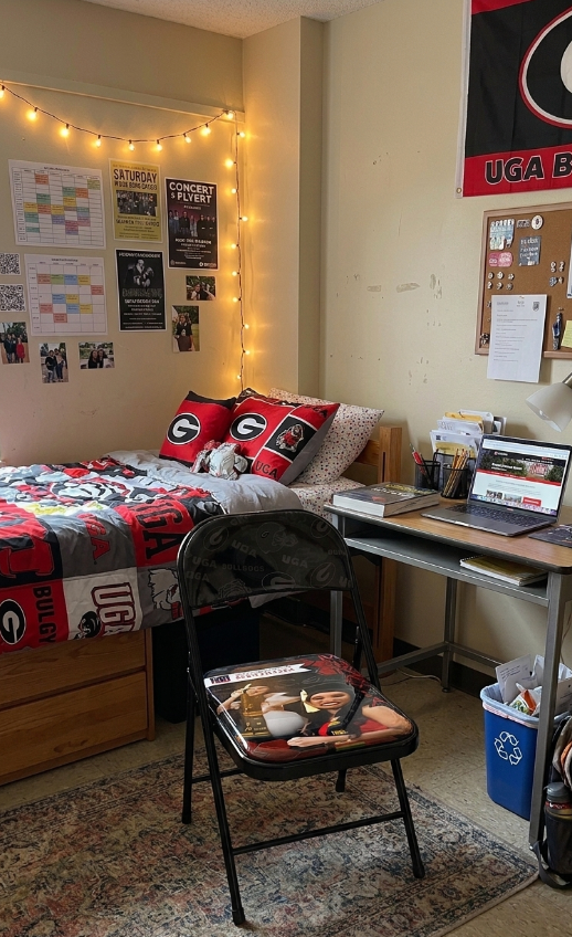 Grad Custom Chair