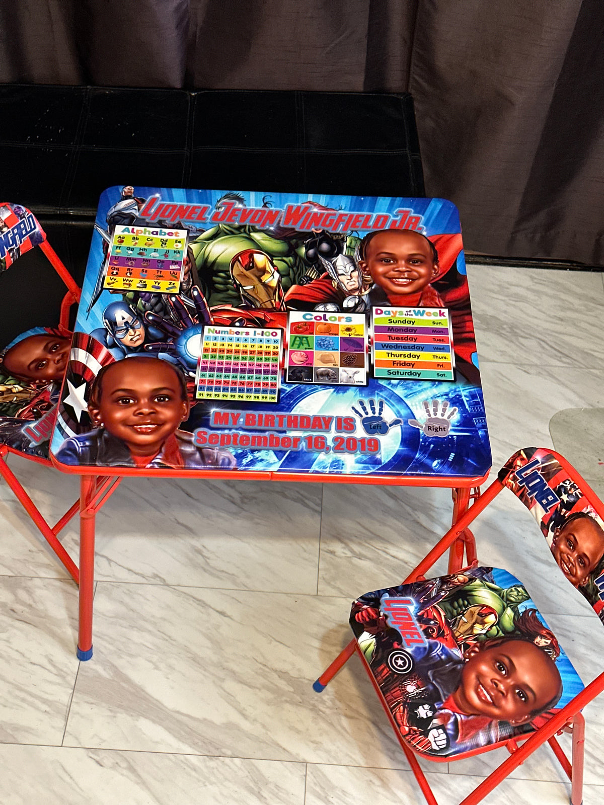 Learning Foldable table (cartoon look)